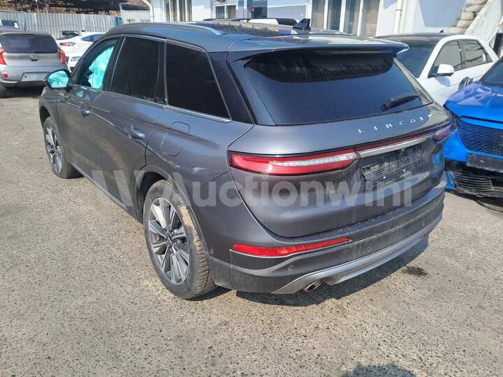 Lincoln Corsair 2022 — 4