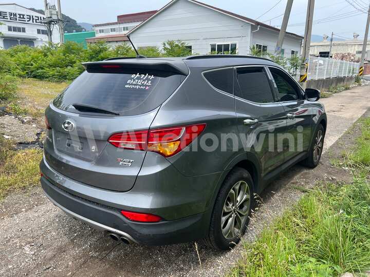 Hyundai SantaFe 2013 — 3