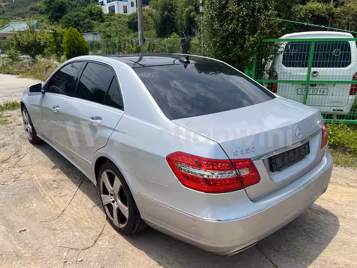 Mercedes Benz E350 2013 — 4