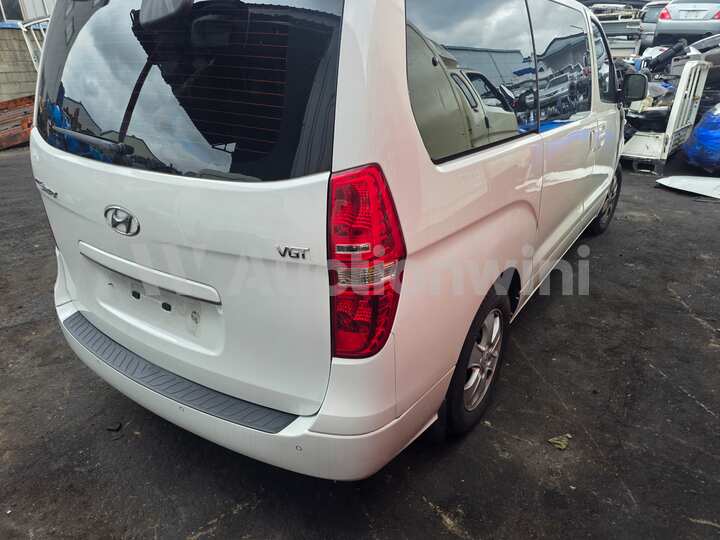 Hyundai Grand Starex 2021 — 4