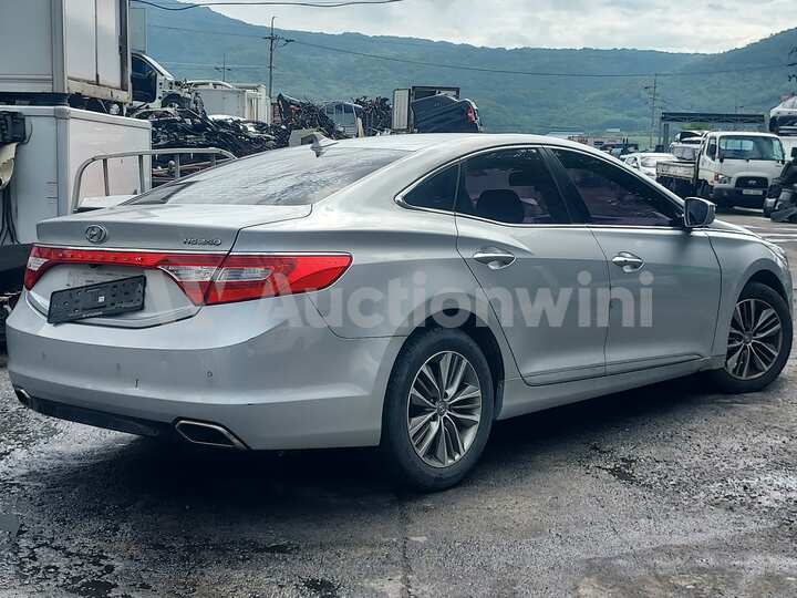 Hyundai Grandeur HG 2016 — 5