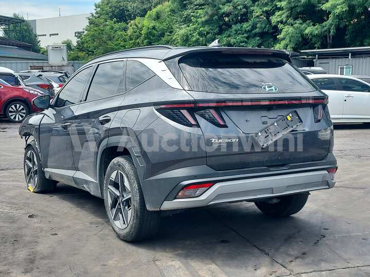 Hyundai Tuscon NX4 2024 — 3