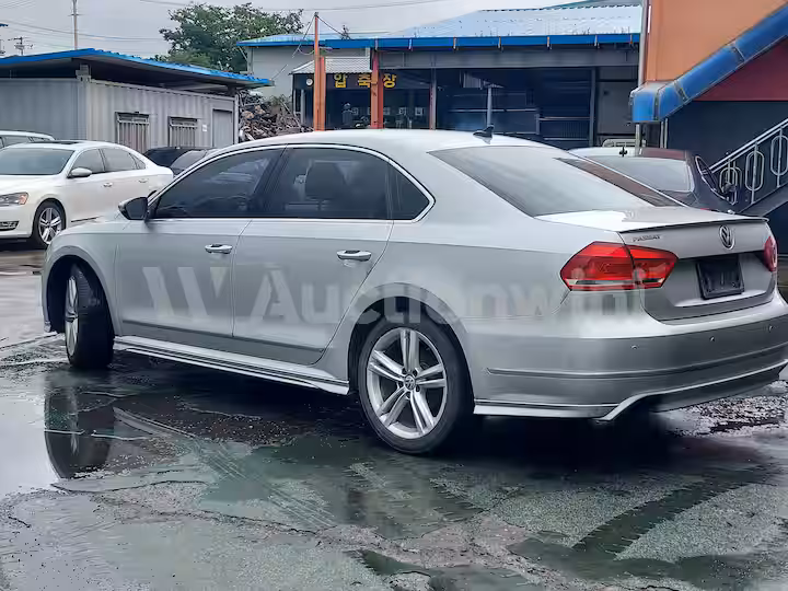 Volkswagen Passat 2013 — 3