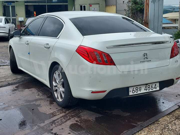 Peugeot 508 2012 — 3