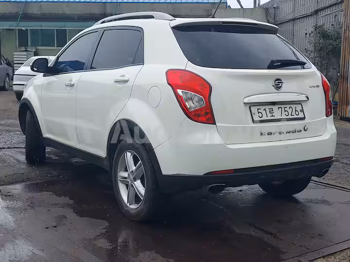 KGM (Ssangyong) Korando C 2015 — 3
