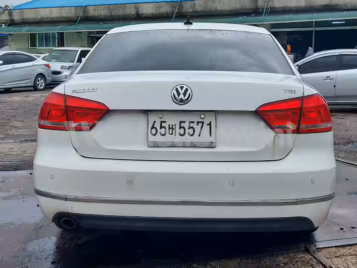 Volkswagen Passat 2012 — 4