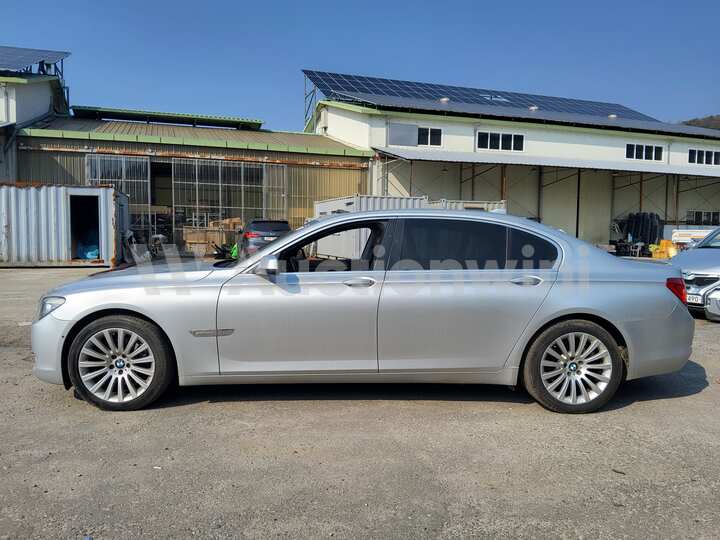 BMW 7 Series (F01) 2011 — 3