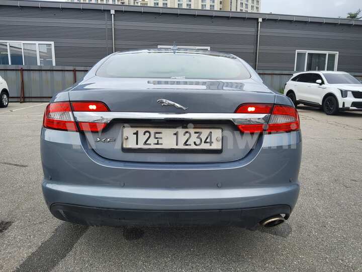 Jaguar XF 2013 — 5