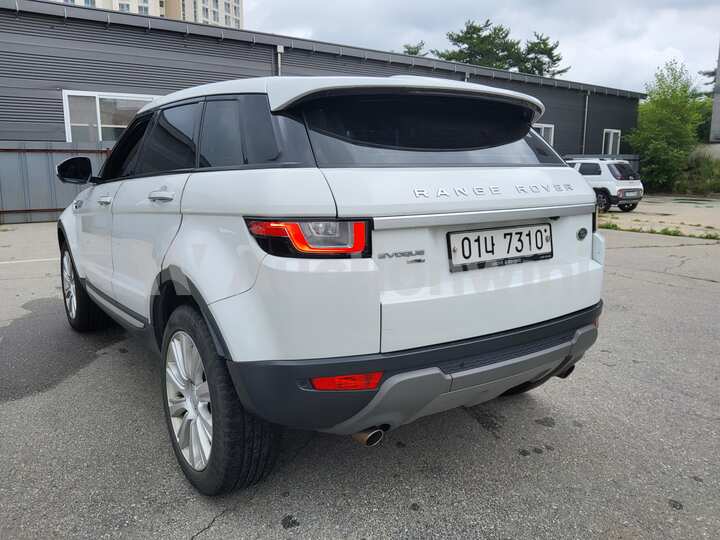 Land Rover Range Rover Evoque 2017 — 4