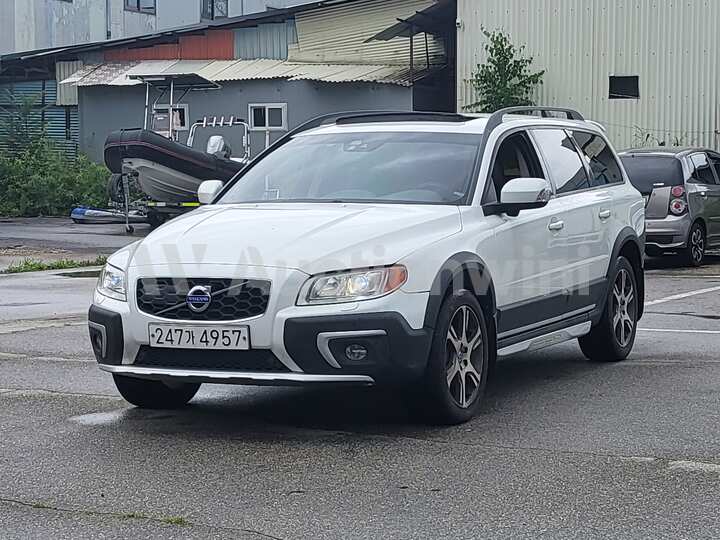 Volvo XC70 2014 — 2