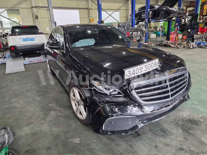 Mercedes Benz E Class W213 2019 — 2