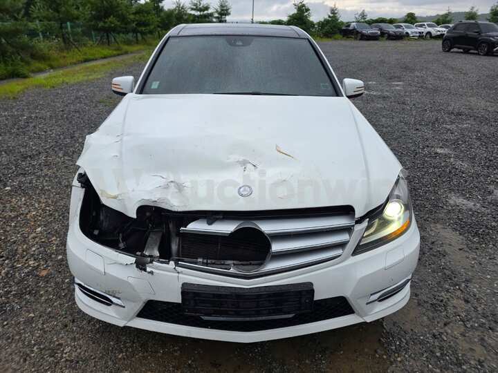 Mercedes Benz C Class W204 2013 — 2
