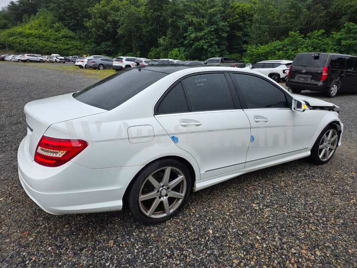 Mercedes Benz C Class W204 2013 — 4