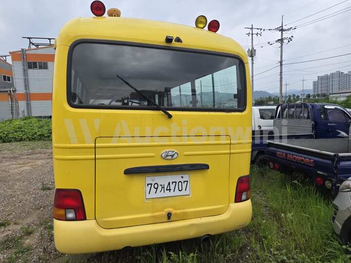 Hyundai e-County(Long) 2010 — 4