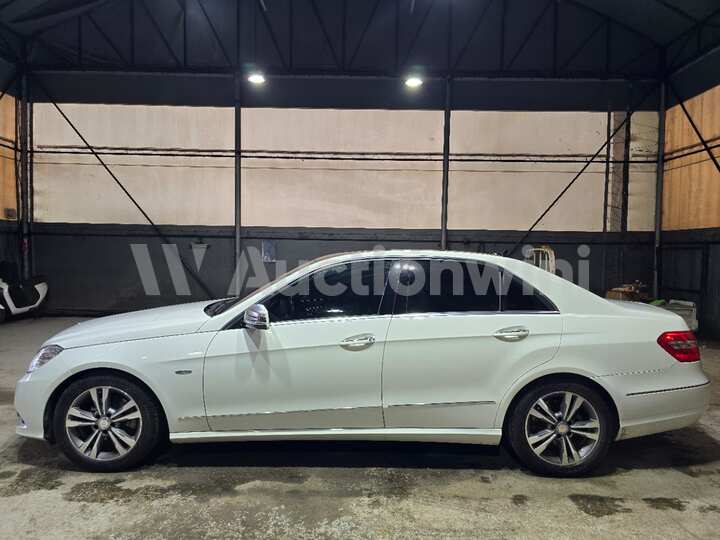 Mercedes Benz E Class W212 2012 — 2