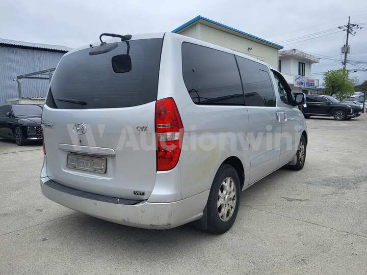 Hyundai Grand Starex 2010 — 5