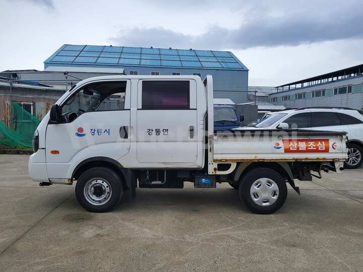 Kia Bongo3 Double Cab 2016 — 2