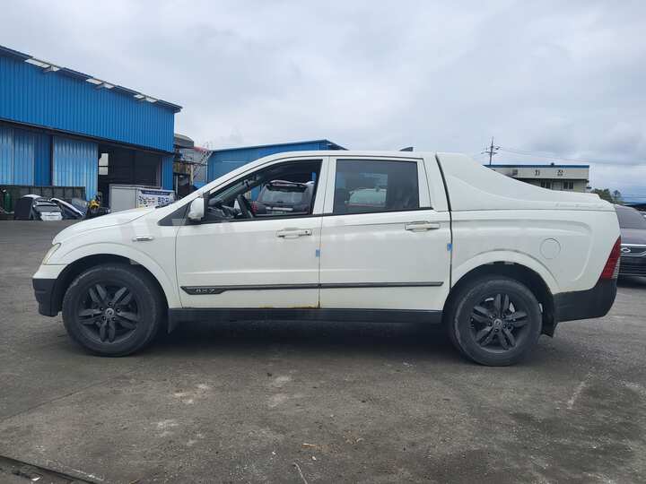KGM (Ssangyong) Actyon Sports 2010 — 2