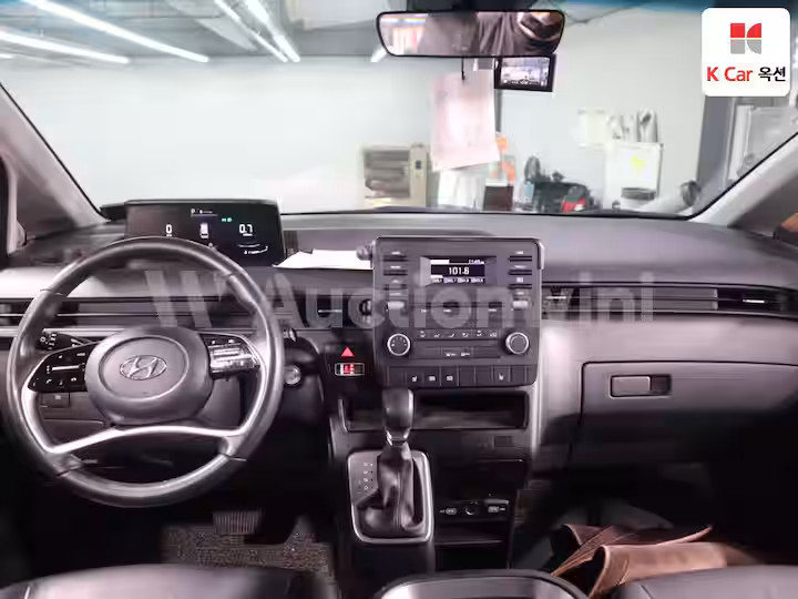 Hyundai STARIA 2023 — 3
