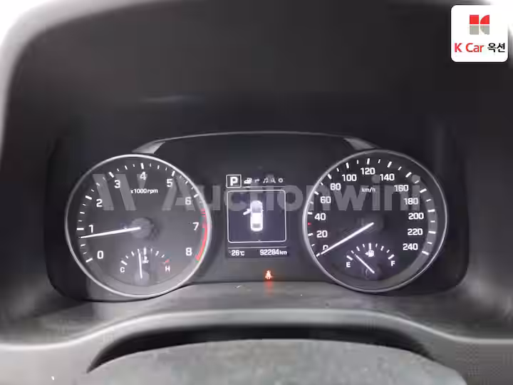 Hyundai Avante AD 2018 — 5