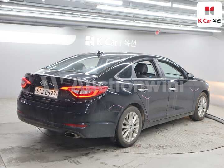 Hyundai LF Sonata 2016 — 2