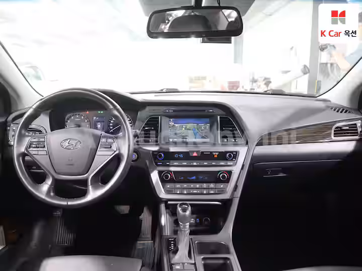 Hyundai LF Sonata 2016 — 3