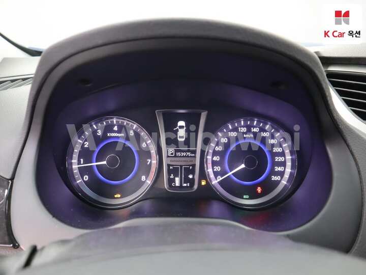 Hyundai Grandeur HG 2012 — 5