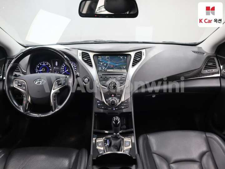 Hyundai Grandeur HG 2013 — 3
