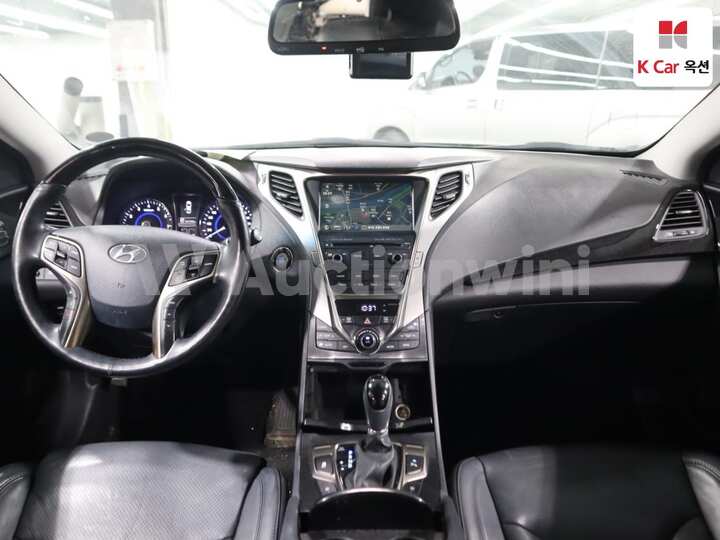 Hyundai Grandeur HG 2014 — 3