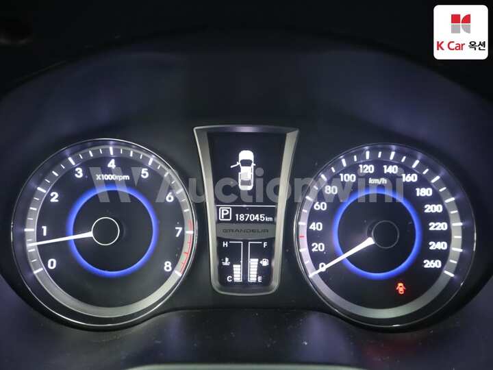Hyundai Grandeur HG 2011 — 5