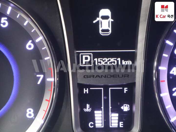 Hyundai Grandeur HG 2015 — 4