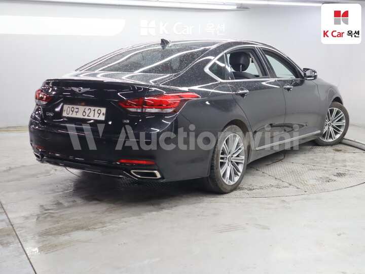 Genesis G80 2019 — 2