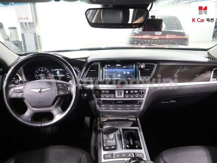 Genesis G80 2019 — 3