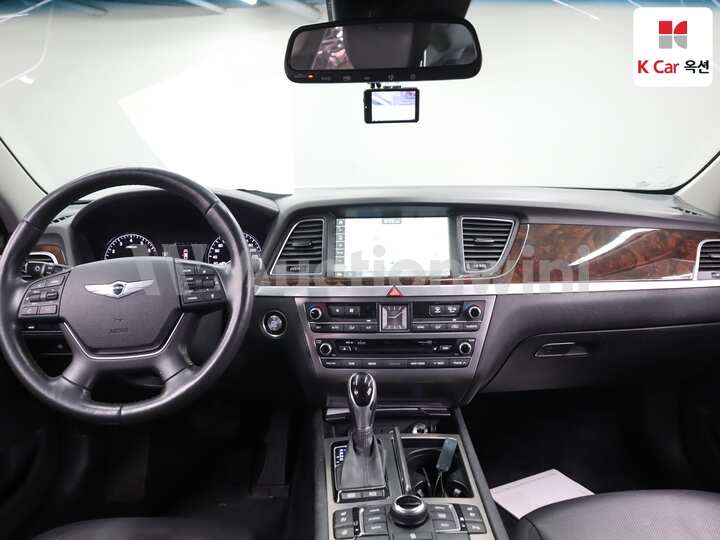 Hyundai Genesis DH 2015 — 3