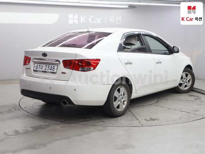 Kia Forte 2013 — 2