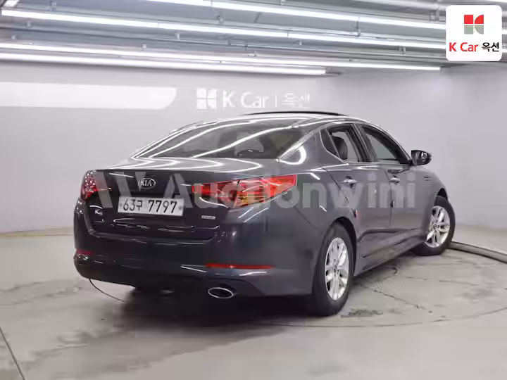 Kia K5 2013 — 2
