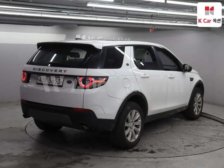 Land Rover Discovery Sport 2015 — 2