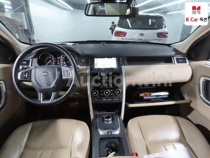 Land Rover Discovery Sport 2017 — 3