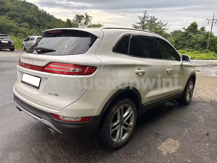 Lincoln MKC 2016 — 4