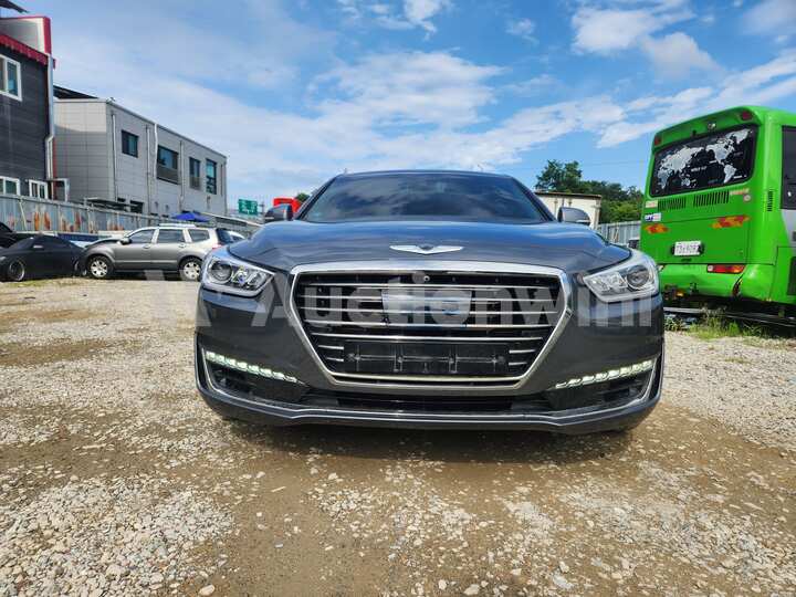 Genesis EQ900 2016 — 3