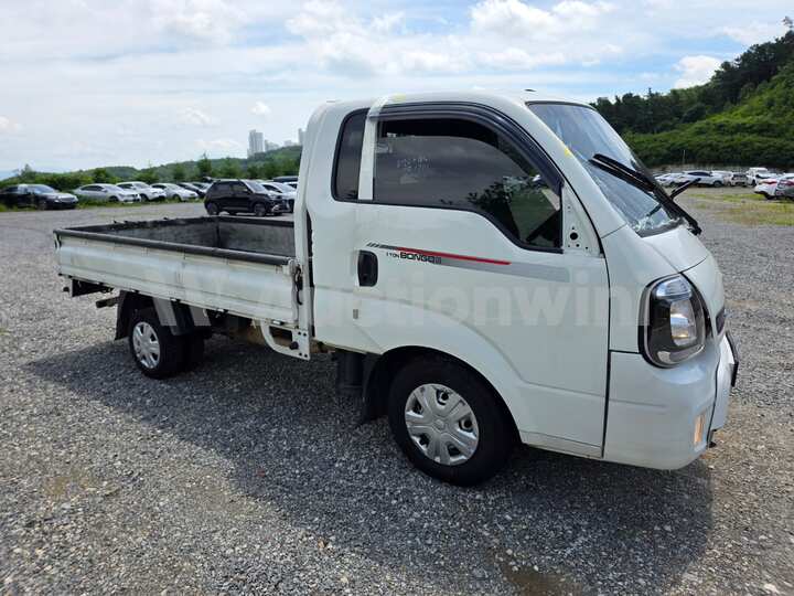 Kia Bongo3 King Cab 2024 — 3