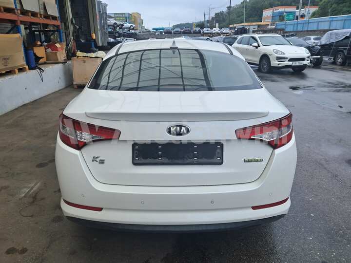 Kia K5 Hybrid 2013 — 5