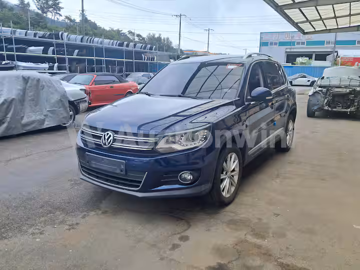 Volkswagen Tiguan 2015 — 2
