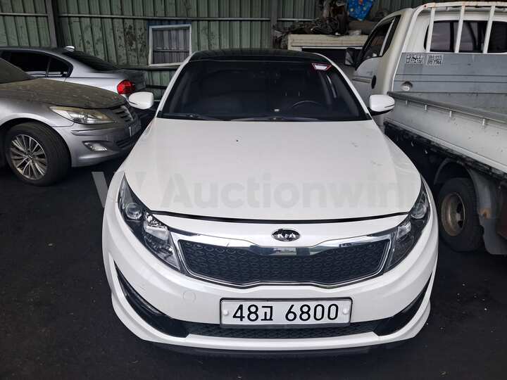 Kia K5 2011 — 2
