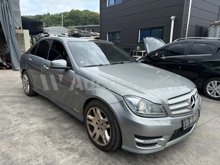 Mercedes Benz C Class W204 2012 — 4
