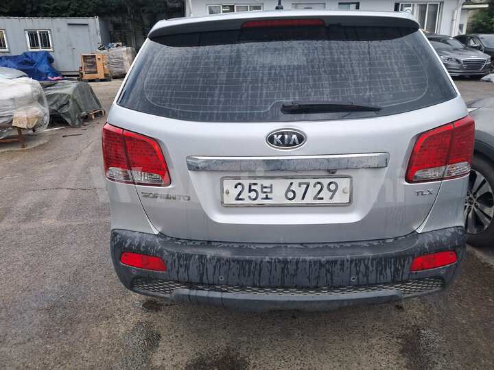 Kia Sorento R 2010 — 4
