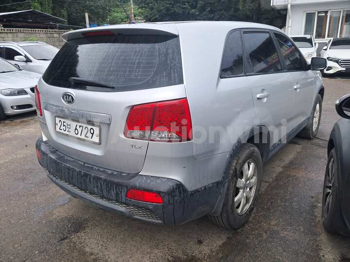 Kia Sorento R 2010 — 5