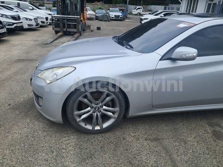 Genesis Coupe 2009 — 2