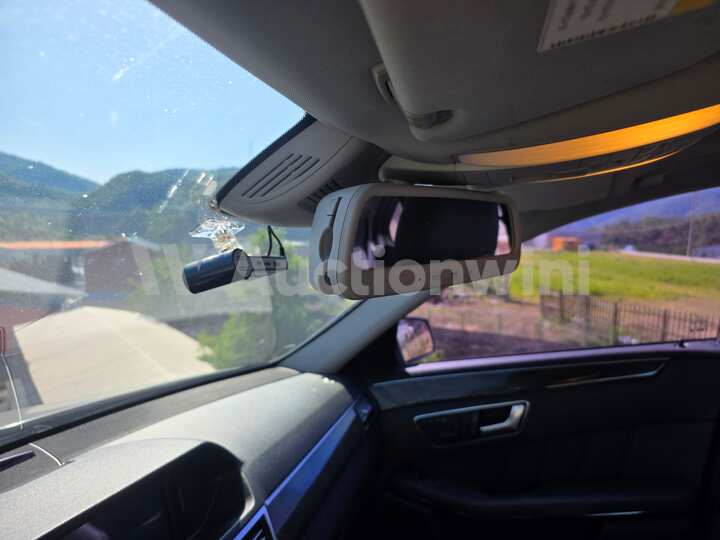 Mercedes Benz E Class W212 2013 — 4