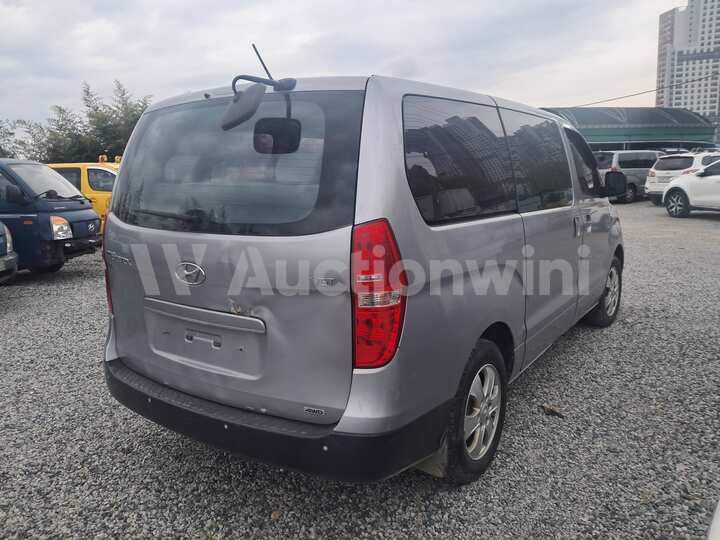 Hyundai Grand Starex 2017 — 5